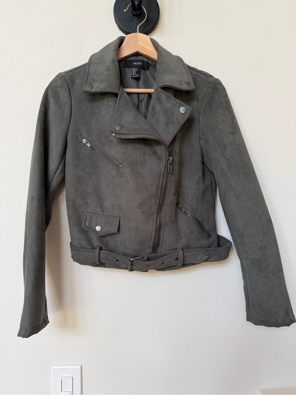 FOREVER 21 Olive Green Suede Moto Jacket - Picture 1 of 6